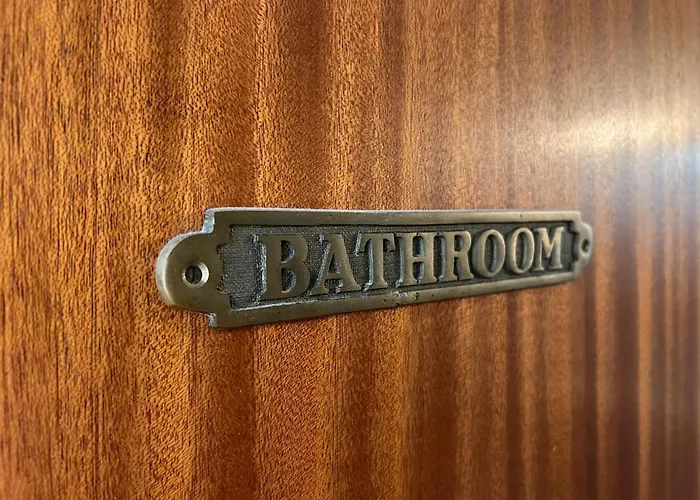 Schlosshalde * Bodman-Ludwigshafen